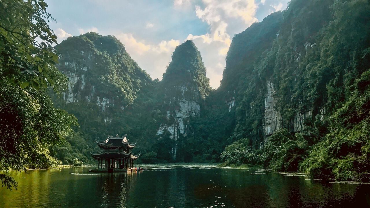 A pagoda in Hoa Lu, Ninh Binh