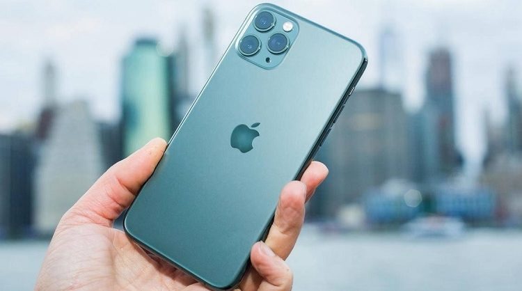 Nguyên nhân và cách khắc phục camera iPhone bị đốm mờ