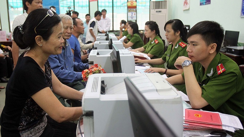 Đăng ký tạm trú qua mạng online cần những giấy tờ, thủ tục gì, nộp ở đâu, bao nhiêu ngày thì có phản hồi từ cơ quan chức năng?